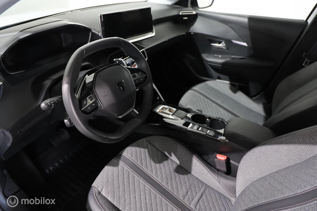 Peugeot 208 – foto 11