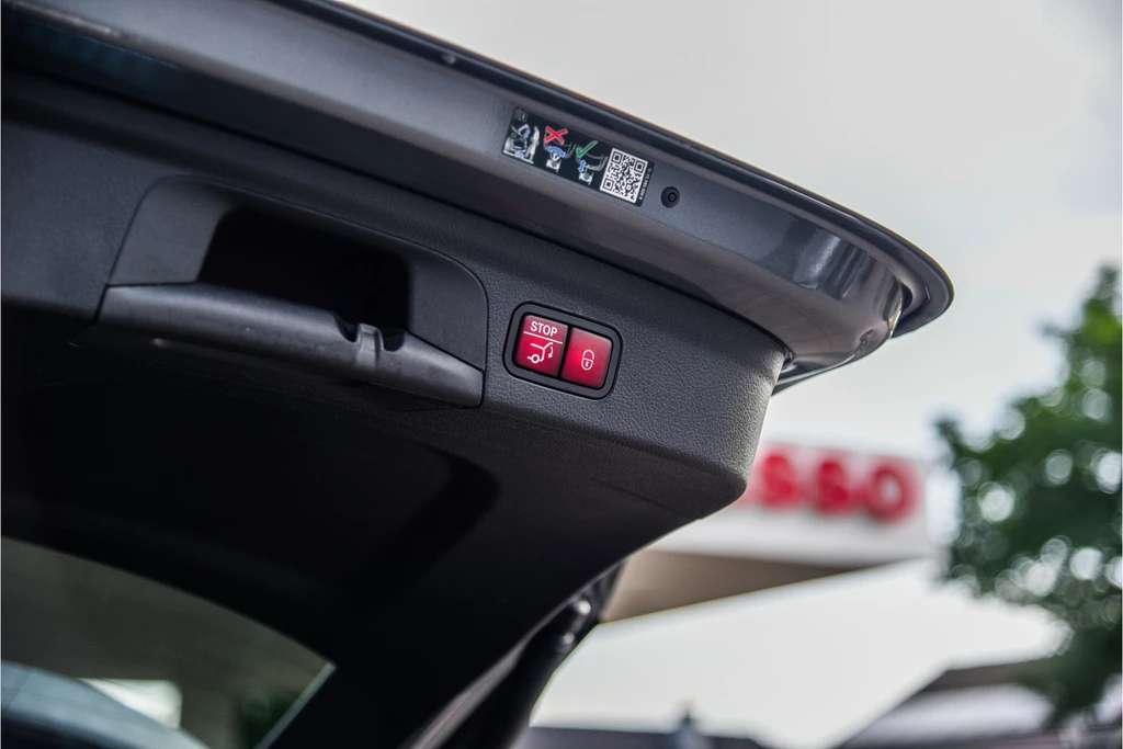 Mercedes-Benz GLE – foto 39