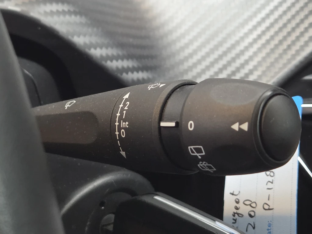 Peugeot 208 – foto 27