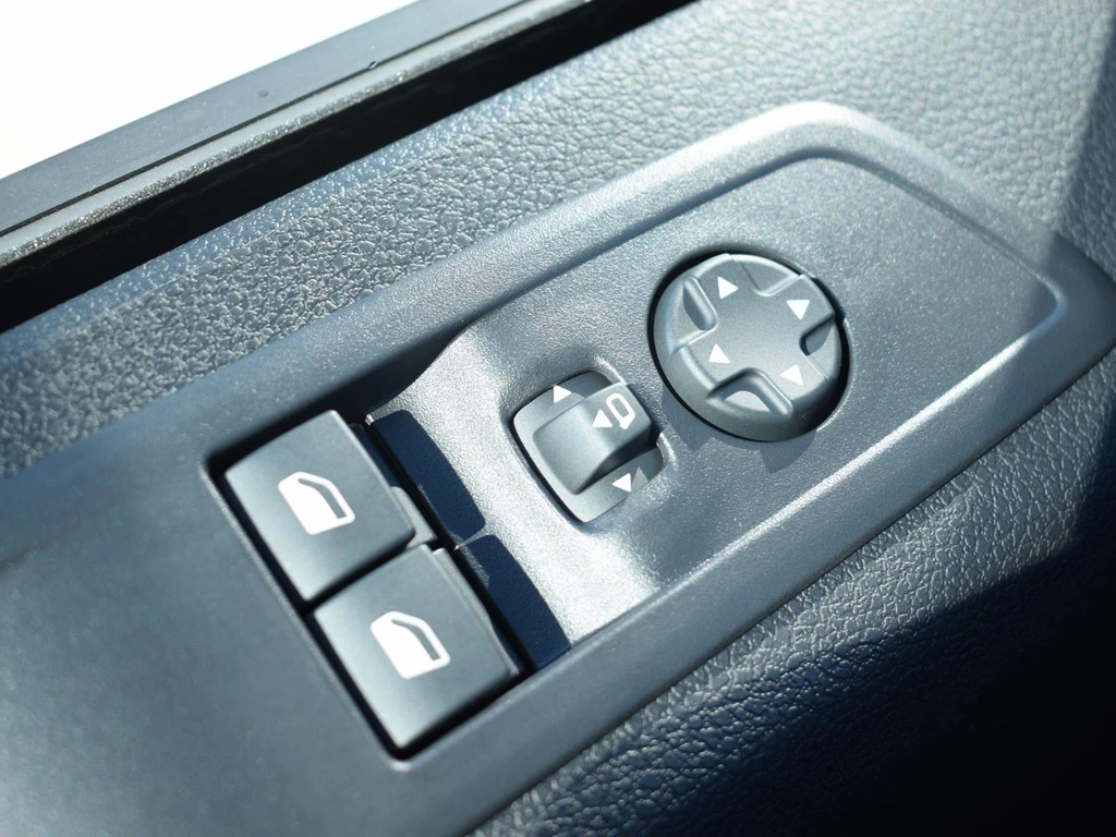 Opel Vivaro-e – foto 19