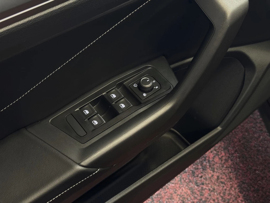 Volkswagen T-Roc – foto 34