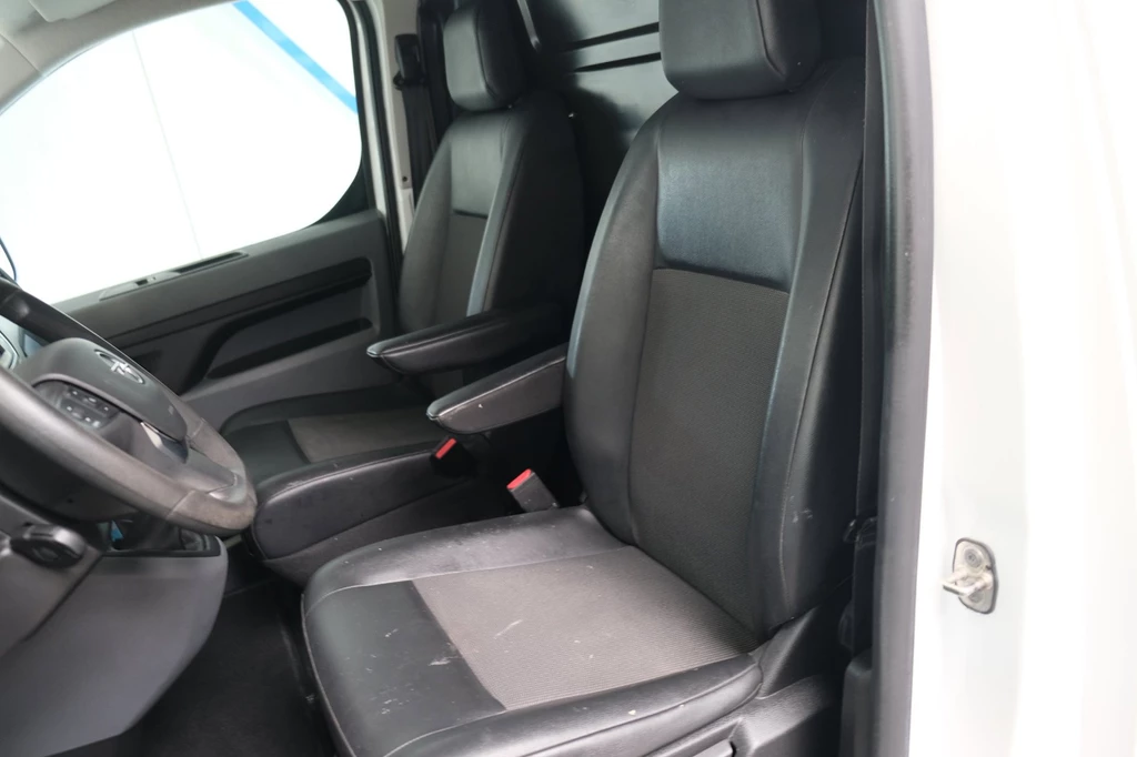 Opel Vivaro – foto 15