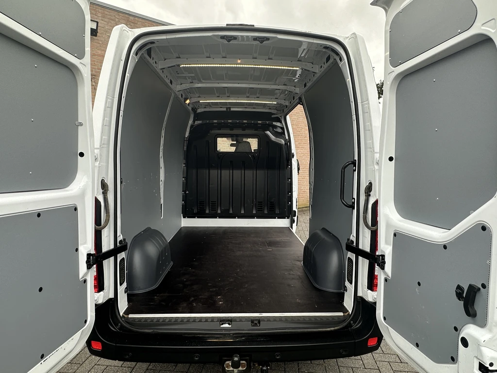 Nissan NV400 – foto 9