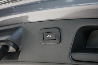 Jaguar E-PACE – thumbnail 25