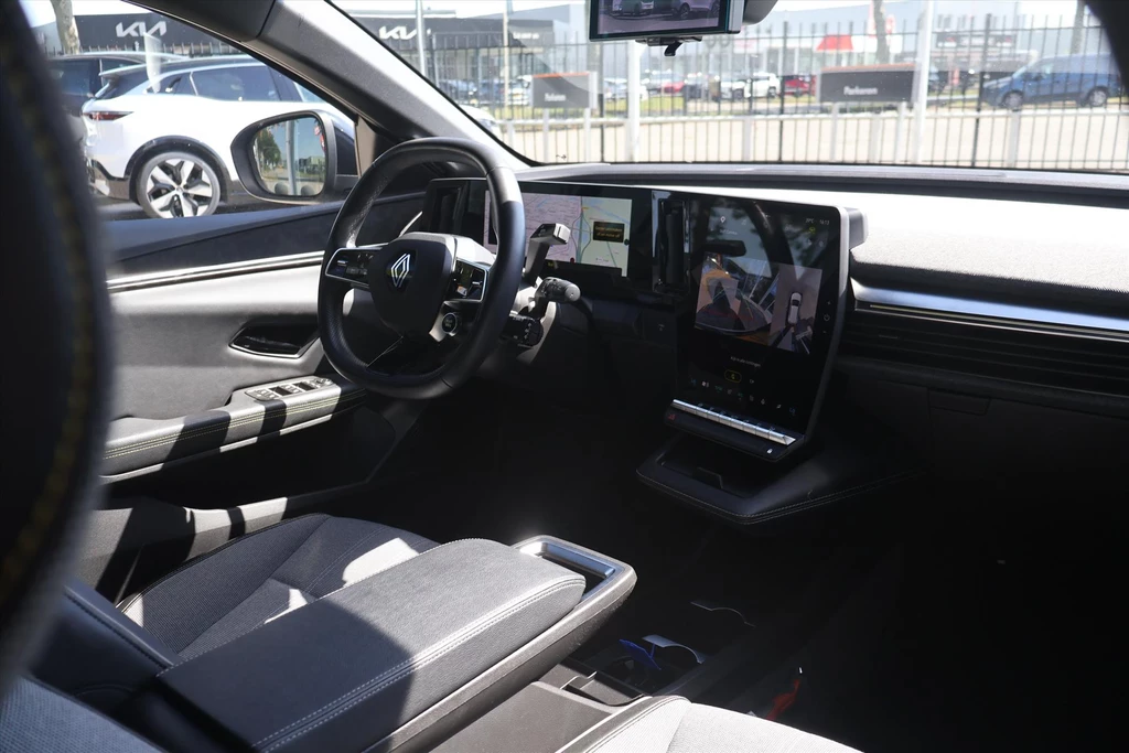 Renault Megane E-Tech – foto 8
