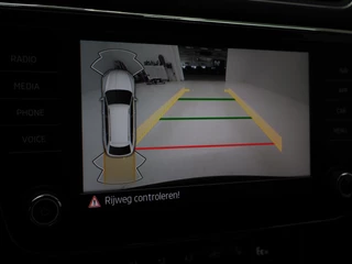 Škoda Superb – thumbnail 30