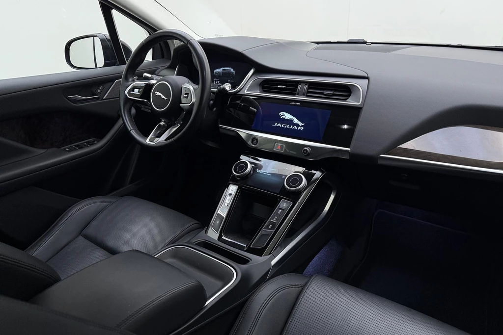 Jaguar I-PACE – foto 18
