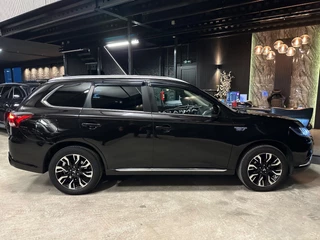 Mitsubishi Outlander – thumbnail 7