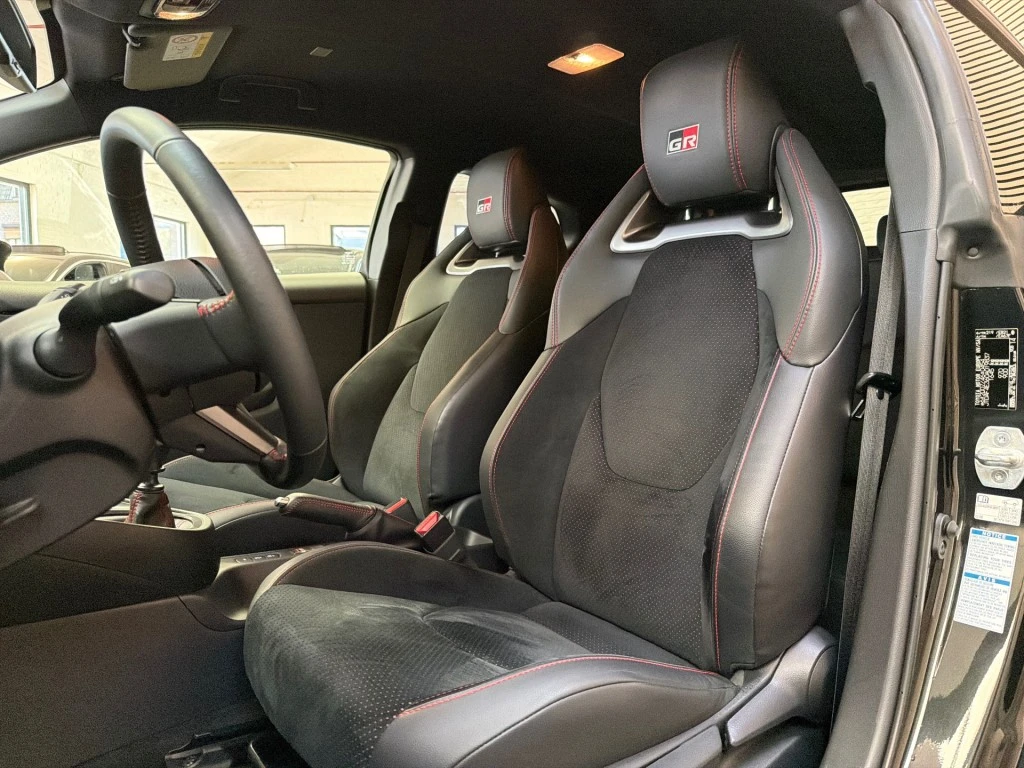 Toyota Yaris – foto 14