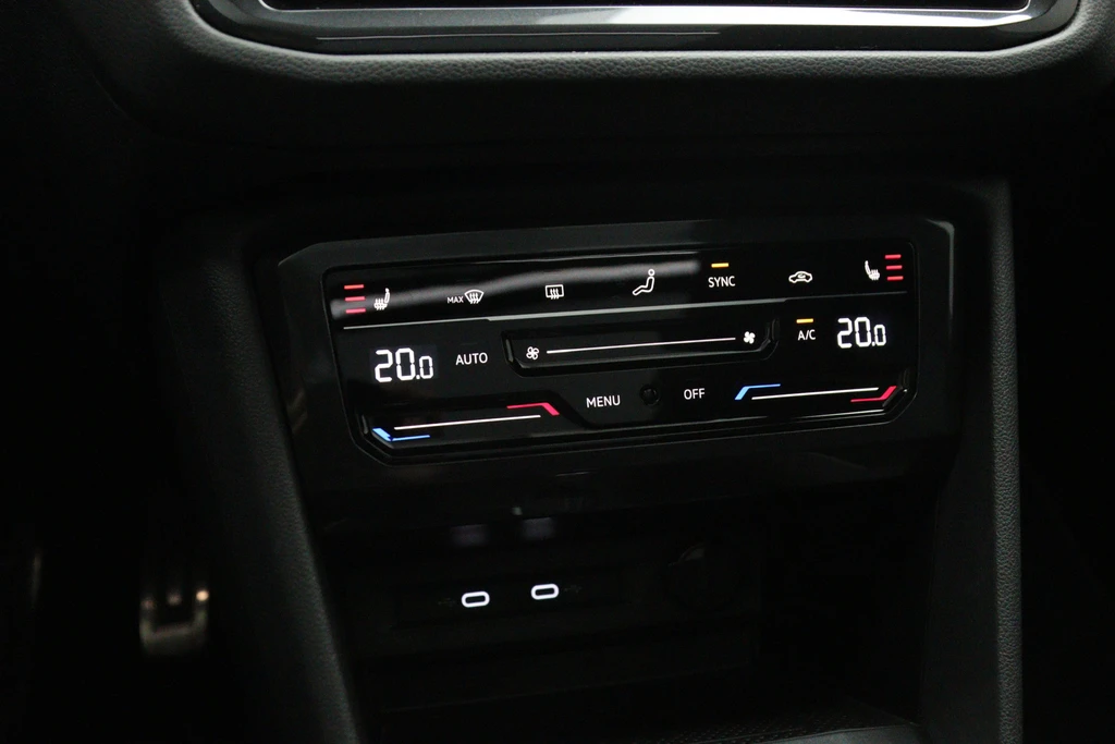 Volkswagen Tiguan – foto 12