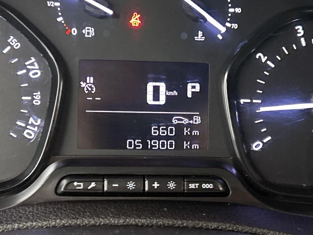 Opel Vivaro – foto 17