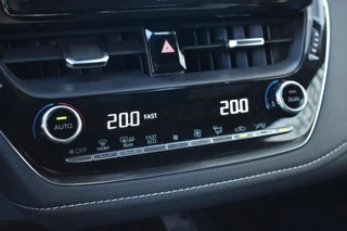 Toyota Corolla Touring Sports – thumbnail 23