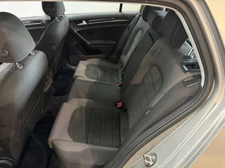 Volkswagen Golf – thumbnail 29