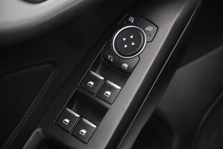 Ford Focus – thumbnail 12