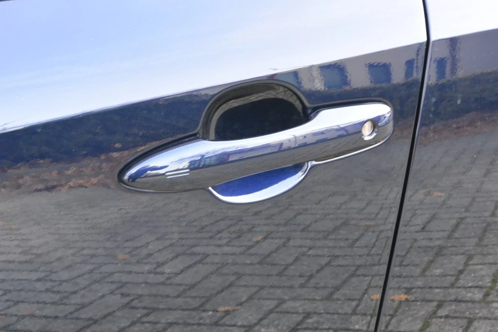 Suzuki Swace – foto 14