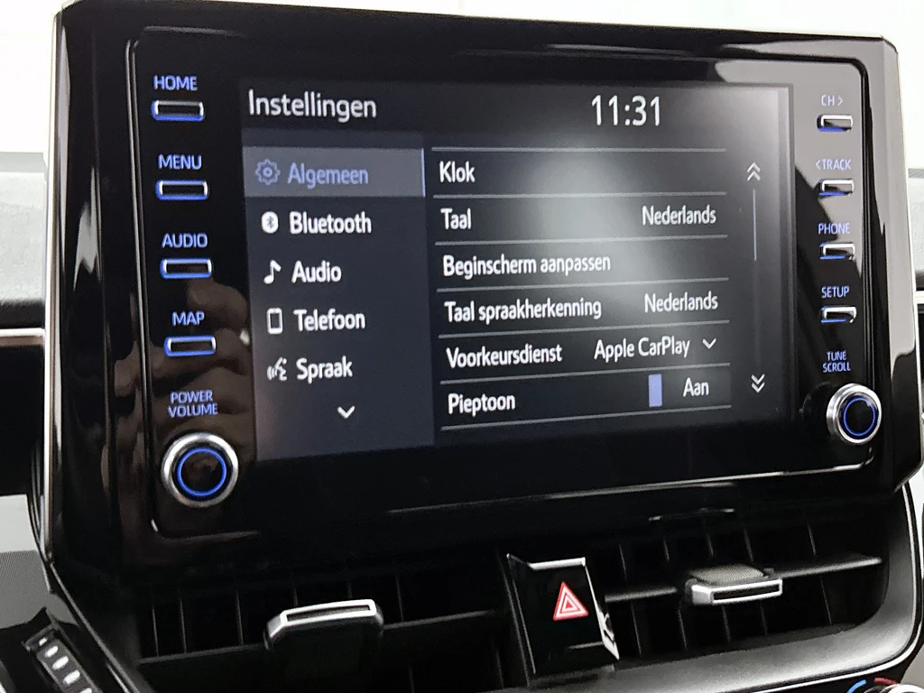 Toyota Corolla Touring Sports – foto 18