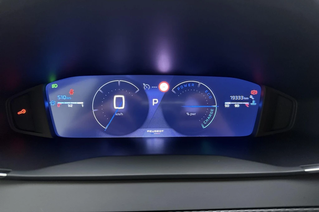 Peugeot 208 – foto 24