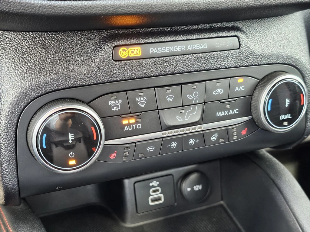 Ford Kuga – foto 29