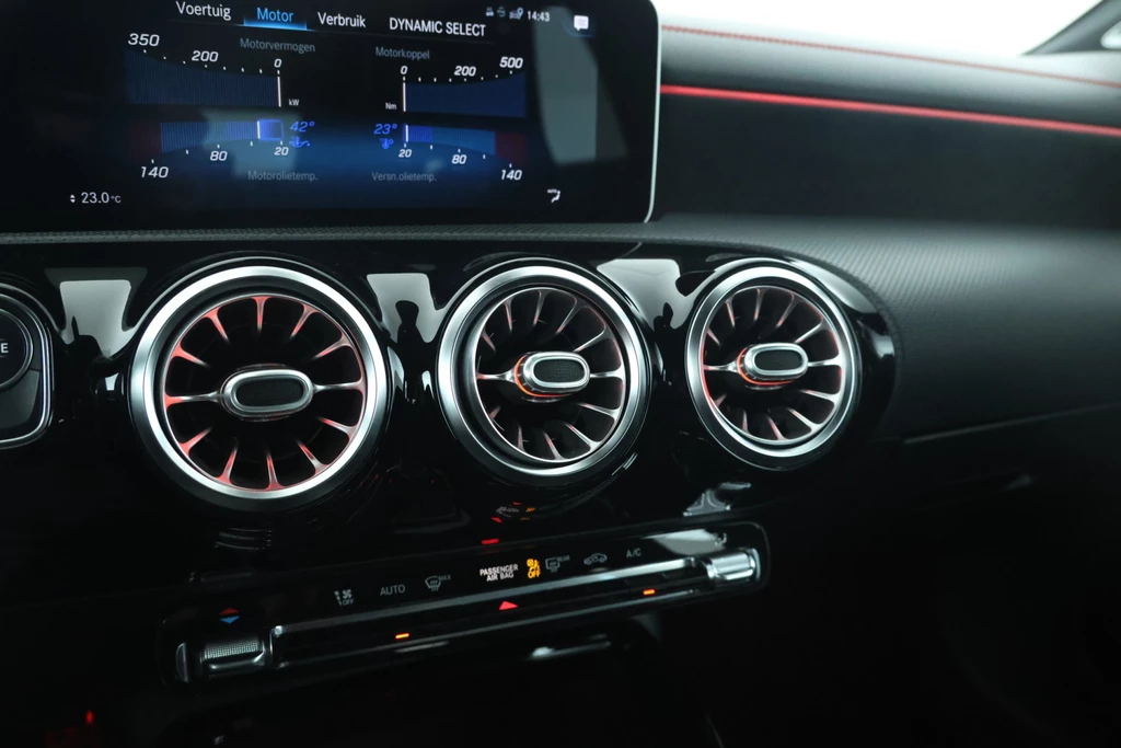 Mercedes-Benz CLA – foto 38