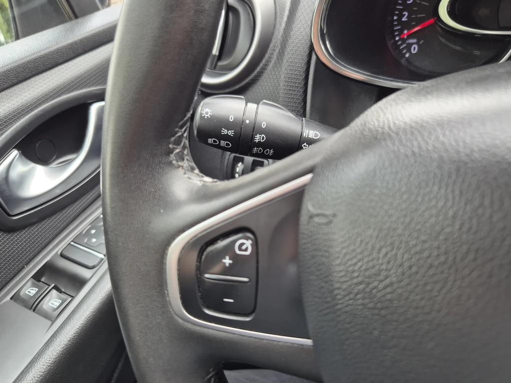Renault Clio – foto 14