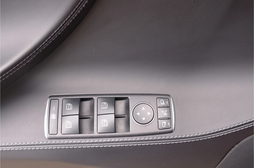 Tesla Model S – foto 30