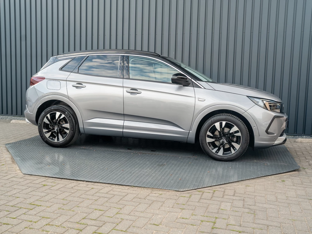 Opel Grandland – foto 13