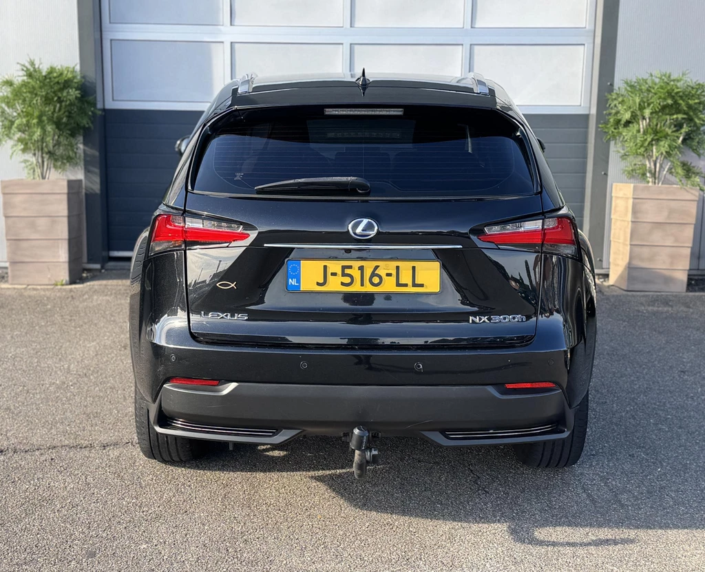 Lexus NX – foto 4