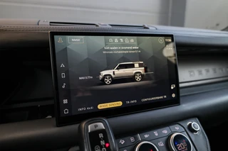 Land Rover Defender – thumbnail 57