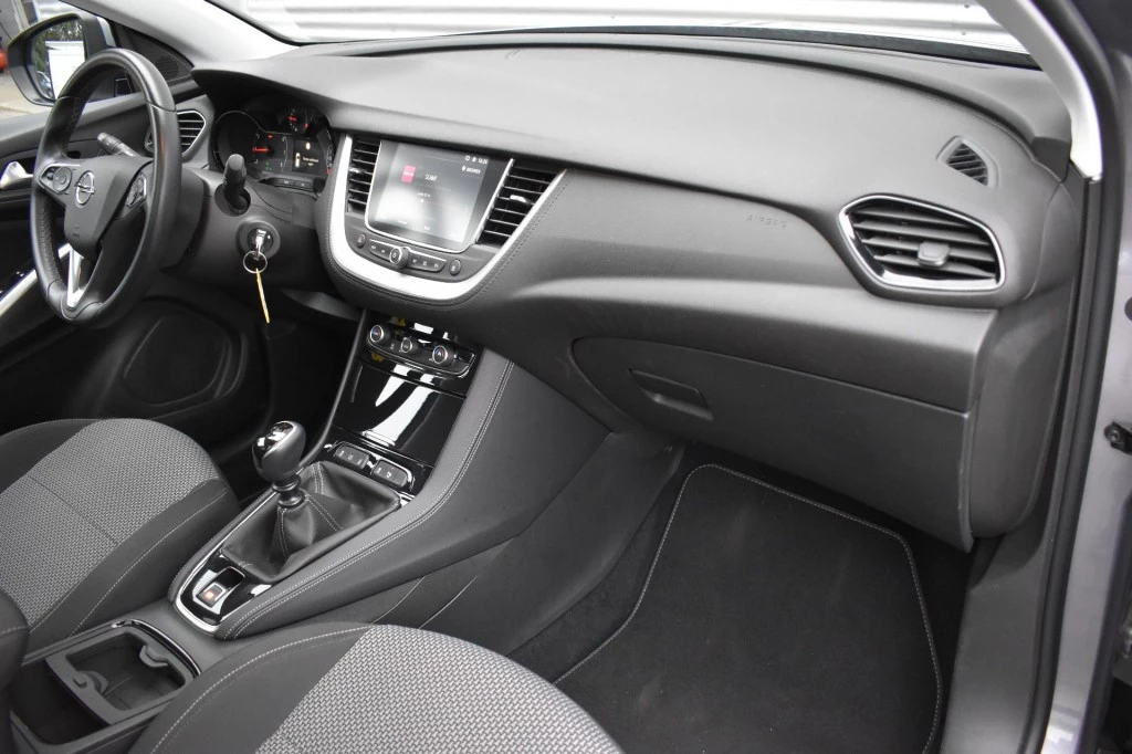Opel Grandland X – foto 18