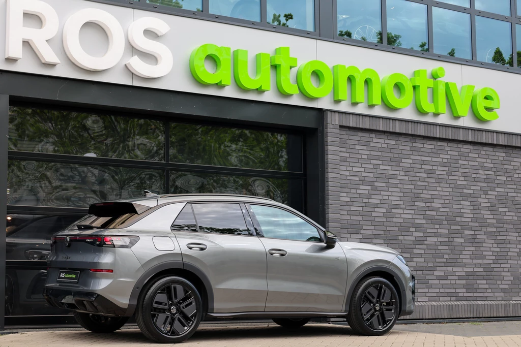 Volkswagen T-Roc – foto 8