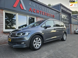 Volkswagen Touran – thumbnail 1