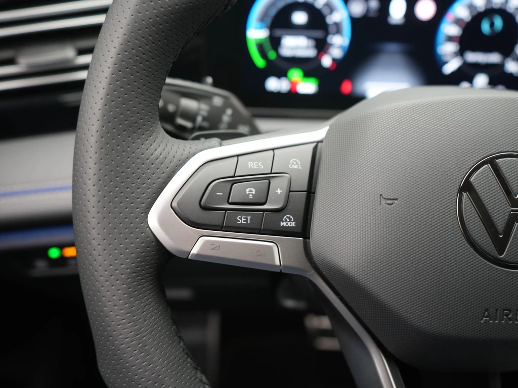 Volkswagen Tiguan – foto 16
