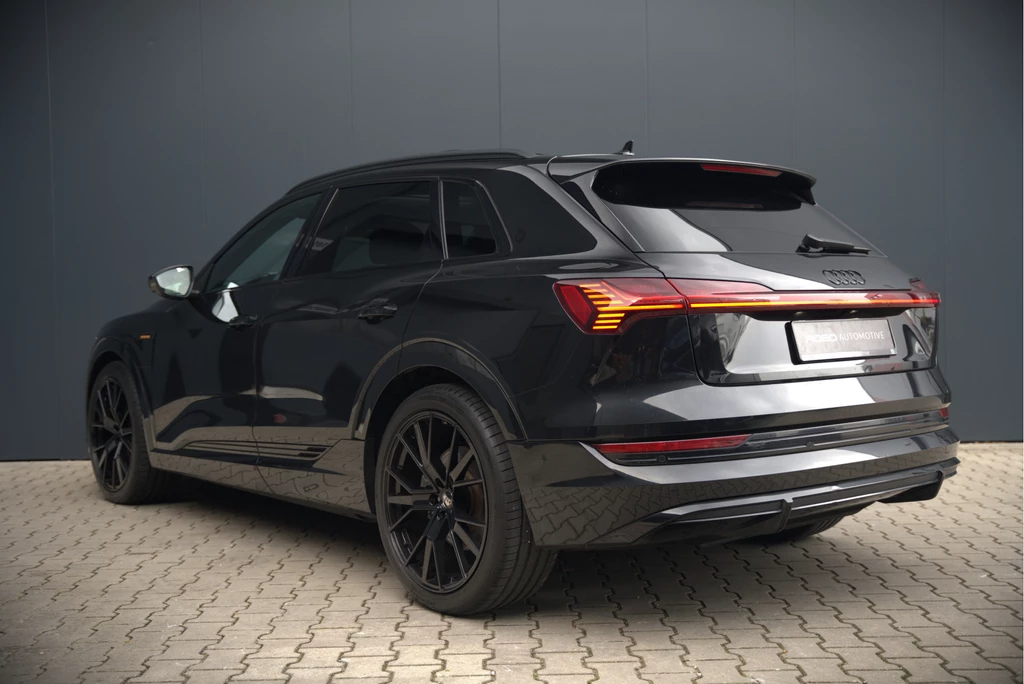 Audi e-tron – foto 5