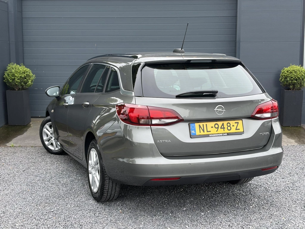 Opel Astra – foto 2