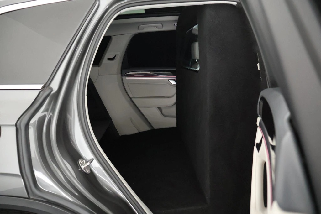 Volkswagen Touareg – foto 14