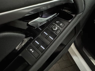 Land Rover Range Rover Evoque – thumbnail 29