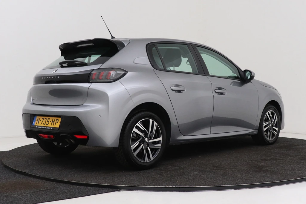 Peugeot 208 – foto 8