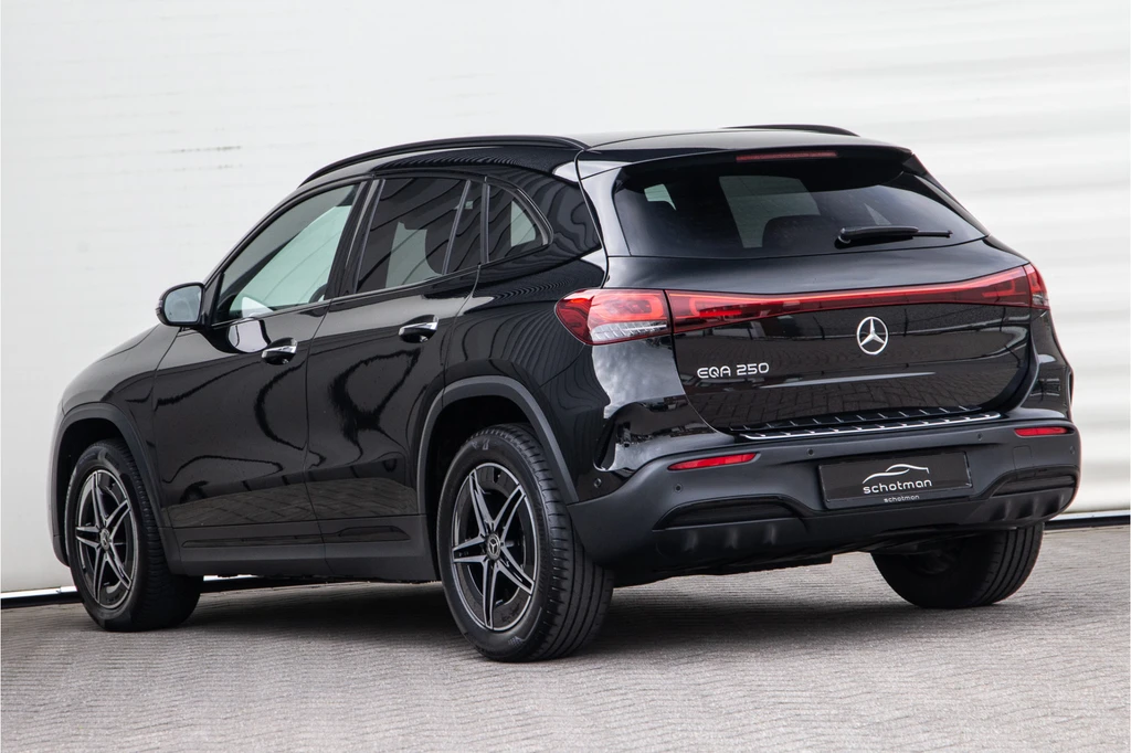 Mercedes-Benz EQA – foto 4