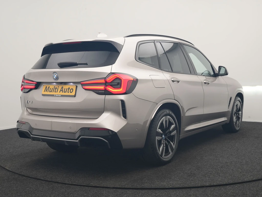 BMW iX3 – foto 7