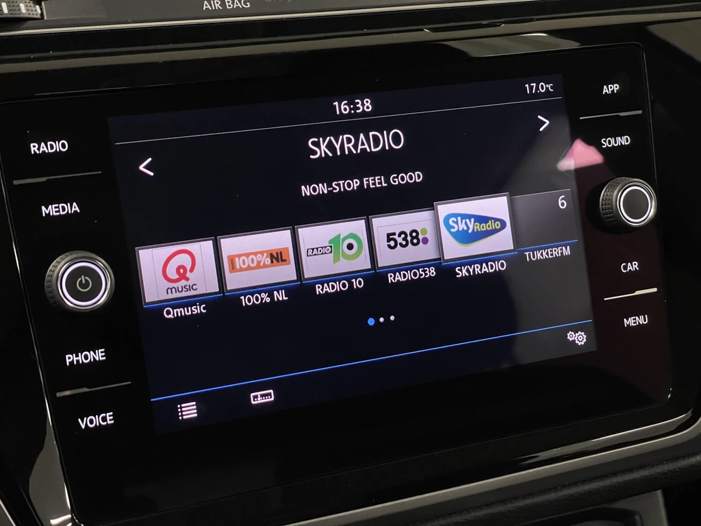 Volkswagen Touran – foto 12