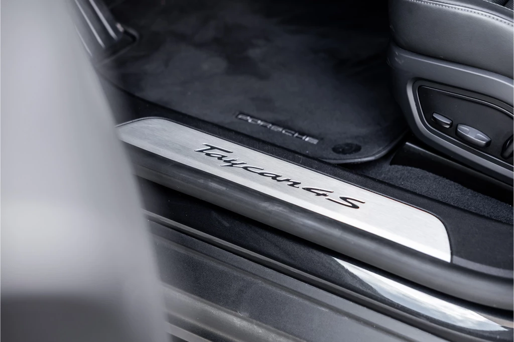 Porsche Taycan – foto 33