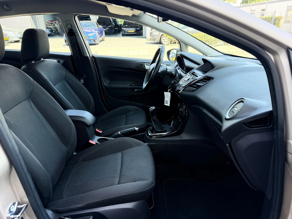 Ford Fiesta – foto 12