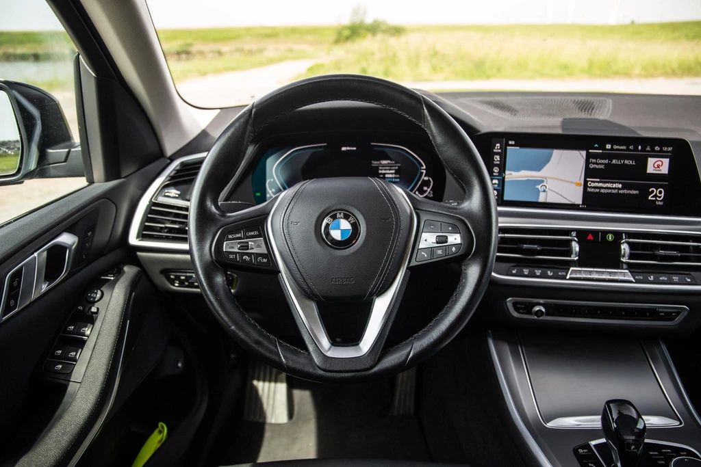 BMW X5 – foto 18