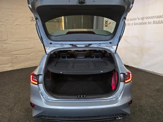 Kia Ceed – thumbnail 31