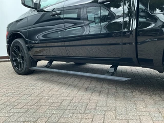 Dodge Ram 1500 – thumbnail 4