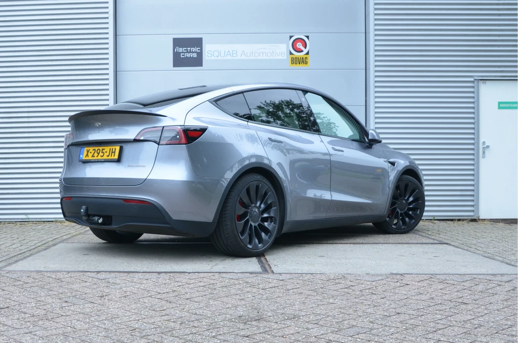 Tesla Model Y – foto 3