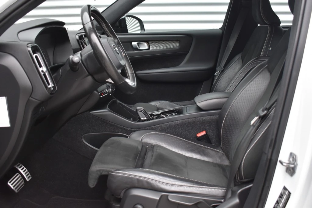 Volvo XC40 – foto 8