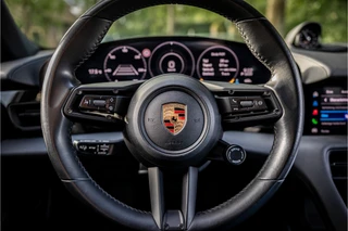 Porsche Taycan – thumbnail 14