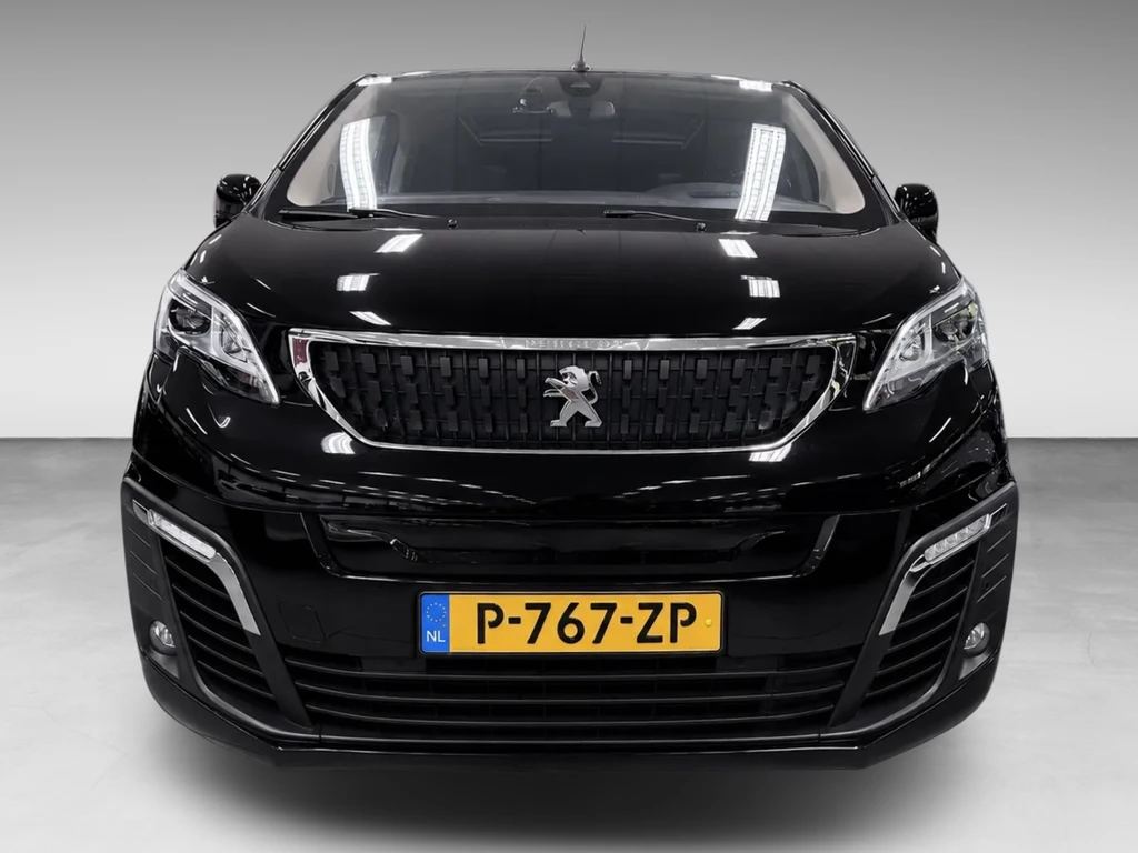 Peugeot e-Traveller – foto 10