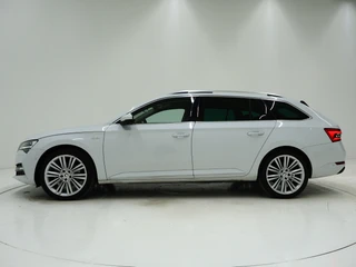 Škoda Superb – thumbnail 2